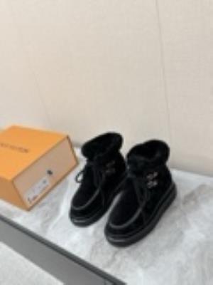 wholesale quality women louis vuitton shoes model no. 553